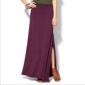 Free People Sahaying Maroon Jersey Side Slit Maxi Skirt Sz XS